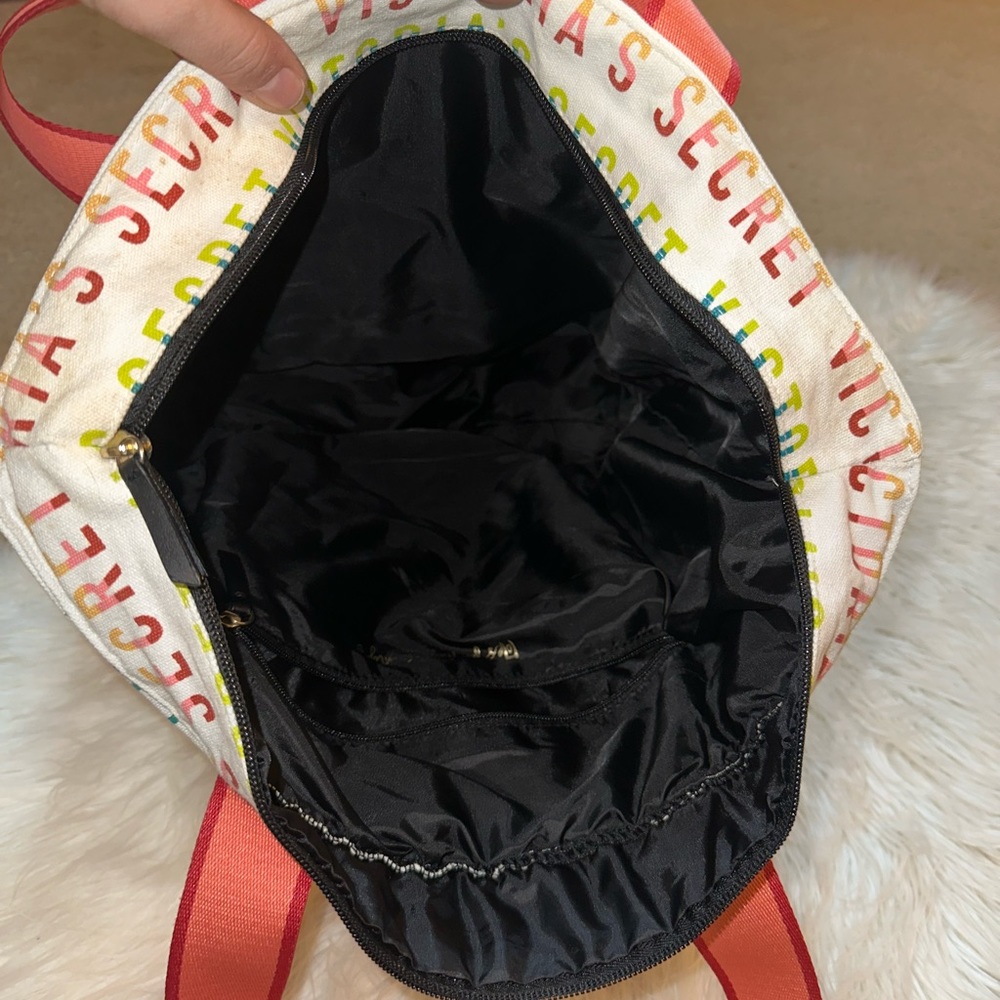 EUC Victoria’s Secret multicolor tote bag. - Picture 4 of 5